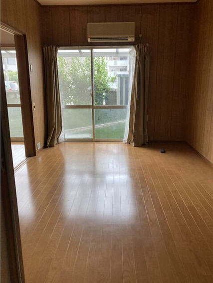 岩倉市八剱町六呂丸の一戸建ての居間・リビング