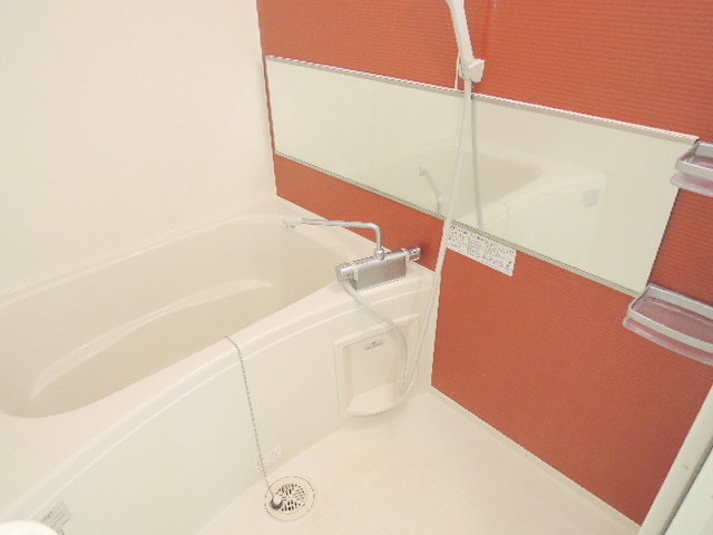 横浜ミナトハイムの浴室|乾燥暖房機能付きバスルーム