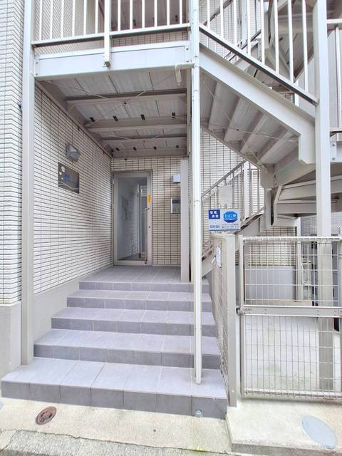 横浜ミナトハイムのエントランス|エントランス