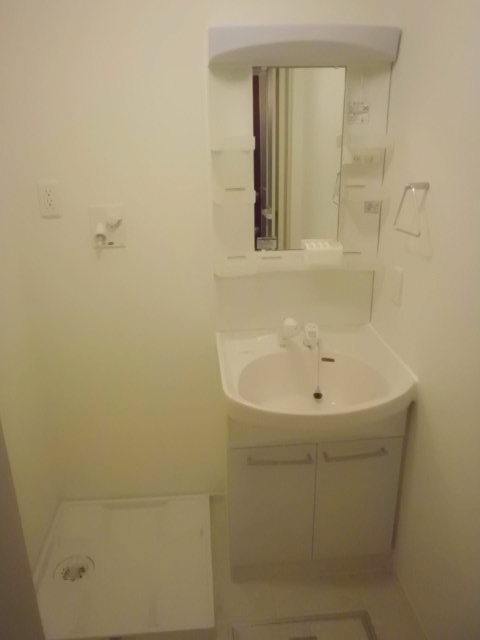 横浜ミナトハイムの洗面所|忙しい朝に嬉しいシャンプードレッサー