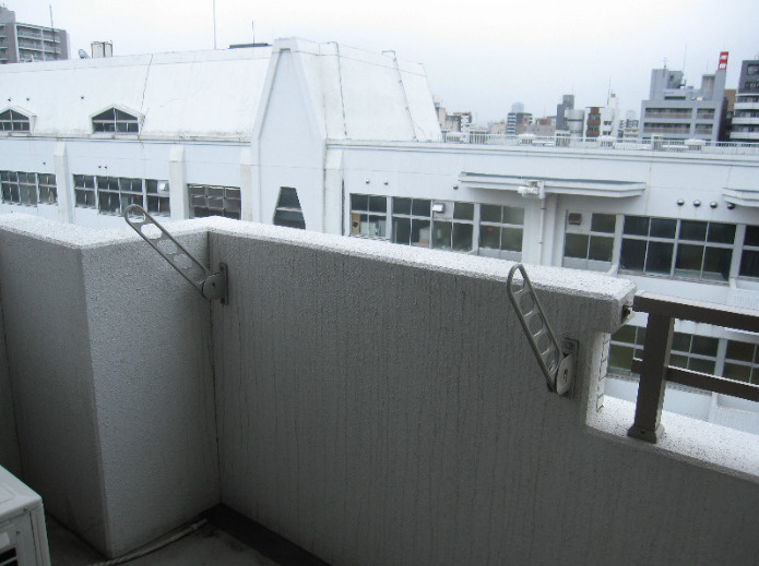 ランエージ新御徒町のバルコニー