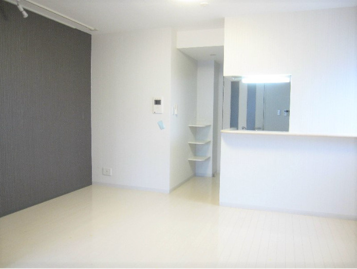 ランエージ新御徒町の居間・リビング