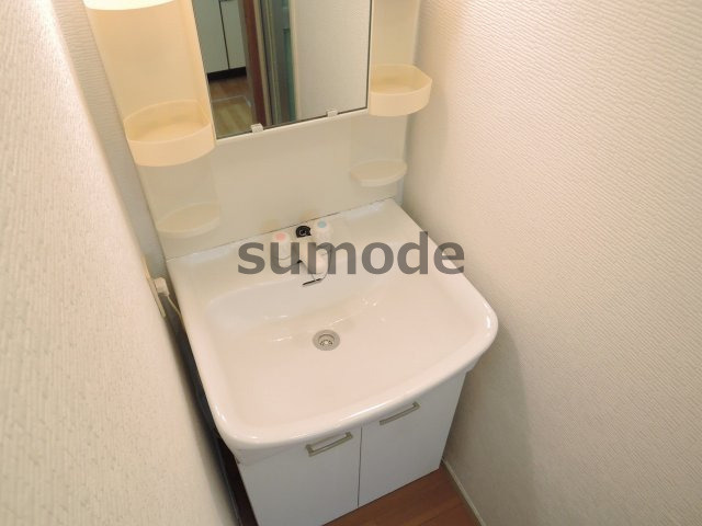 淀の原町戸建の洗面所