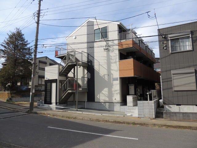 ノースグリーン大久保の外観