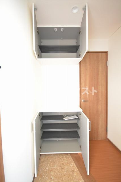 アルバス弁天町の収納