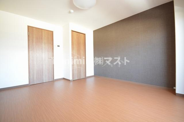 アルバス弁天町の居間・リビング