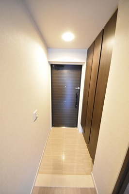 【玄関】 | ワコーレ神戸三宮G.C.