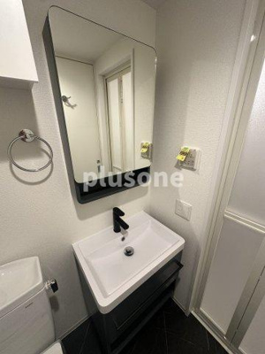 【洗面所】 | セレニテ九条リアン