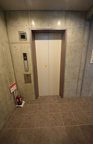 Bel Canto浅草蔵前の玄関