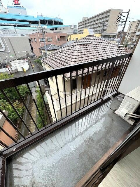 メゾン高野のバルコニー