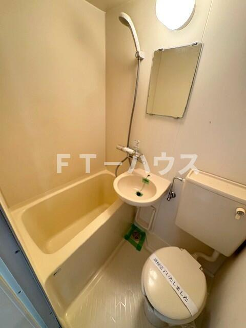 メゾン高野の浴室