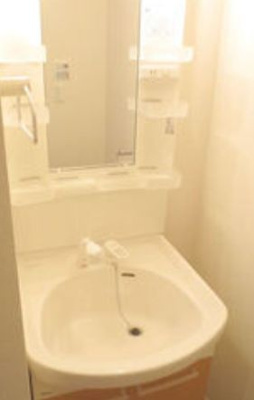 【独立洗面台】 | イルグランディ | 朝の支度にも助かる、独立の洗髪洗面化粧台