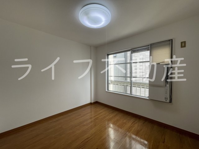 大宝小阪CTスクエアの居間・リビング