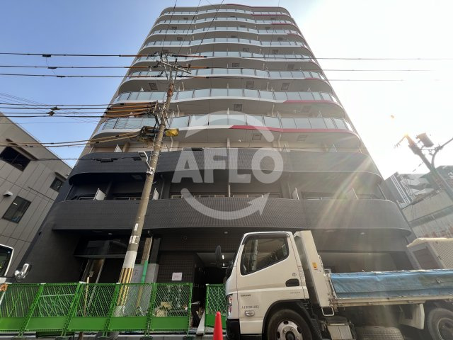 セレニテ九条リアン