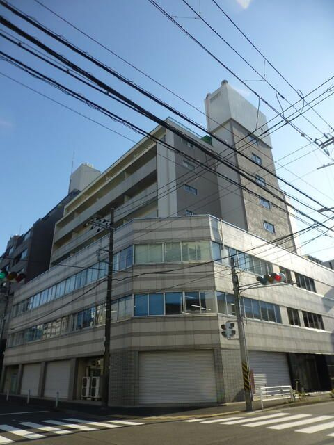 セントラルビルの外観