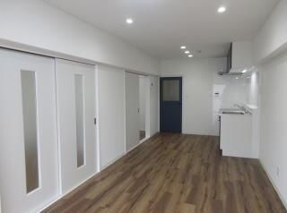 セントラルビルの居間・リビング