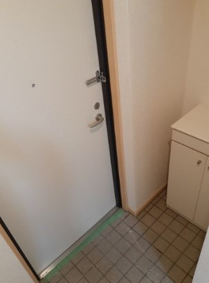 笹山ハイツの玄関