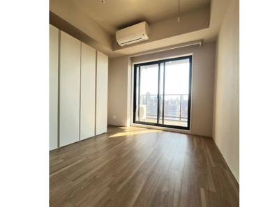 【内装】 | ONE ROOF RESIDENCE ASAKUSABASHI | 明るい室内です