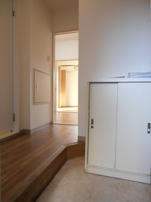 【玄関】 | ヴィラカトレア