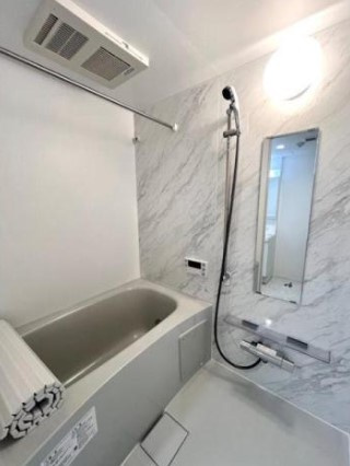 Green Garden YOTSUYAの浴室