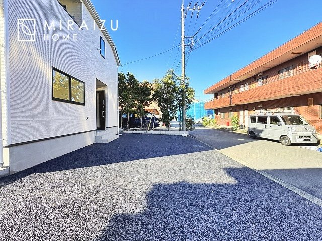 【その他】 | 浴室乾燥機はとても早く乾くパワフル乾燥機。普段の入浴後のカビ防止に10分だけ回していただければ清潔浴室を保てます。冬寒い日の入浴や、小さいお子様、ご年配のご両親様との入浴の際には、浴室を温めておけます