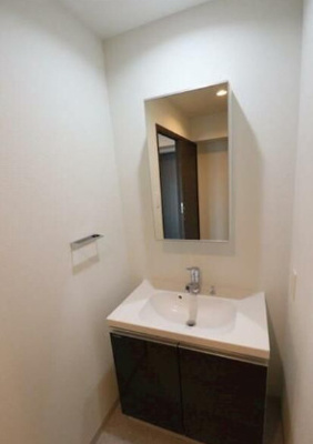 【洗面所】 | ジェノヴィア浅草Ⅴスカイガーデン | ゆったりとスペースのある洗面所