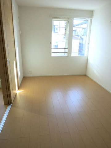 ノーブル　ヒルズの内装|明るい色調の室内です