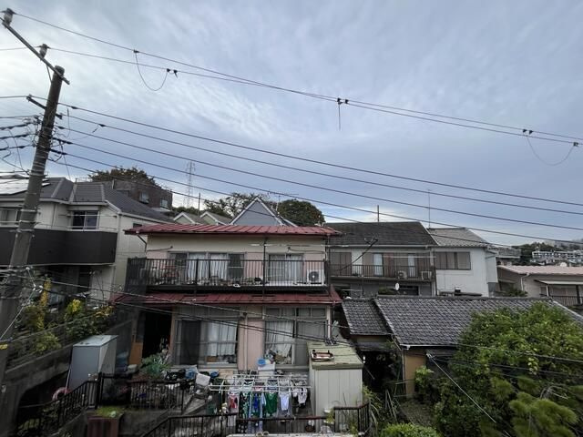 六ッ川２丁目貸家の展望