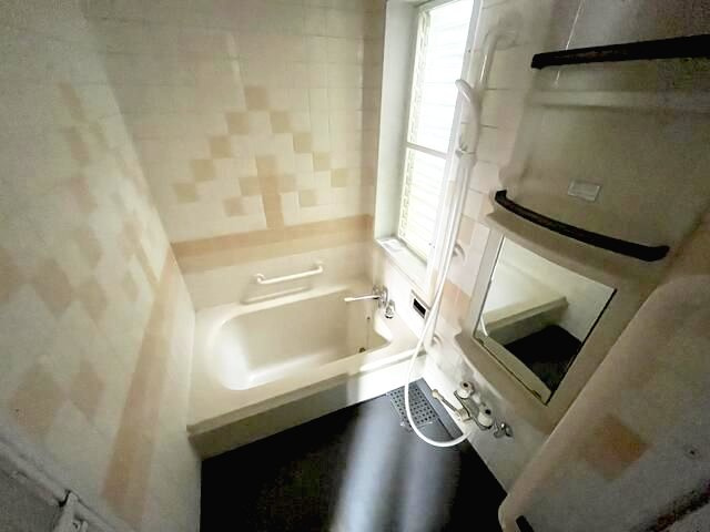 六ッ川２丁目貸家の浴室