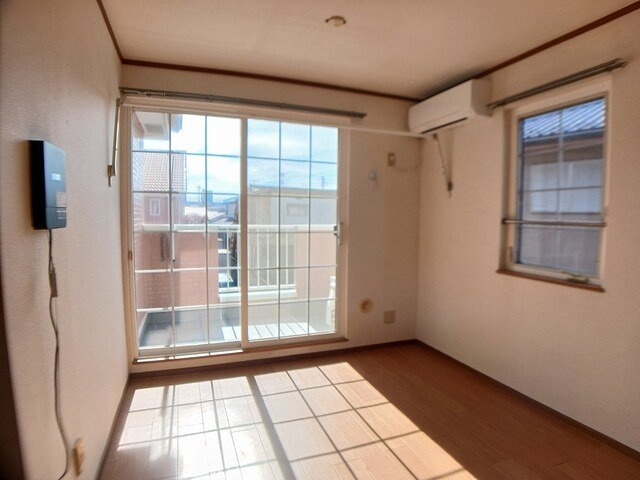 トレゾール　Ｂの居間・リビング