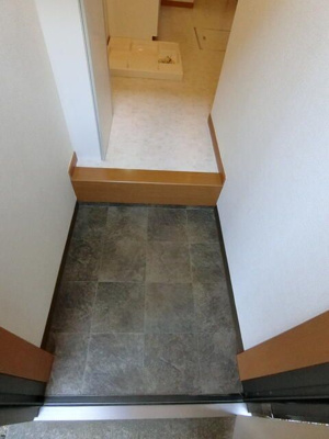 【玄関】 | ノイエ下馬