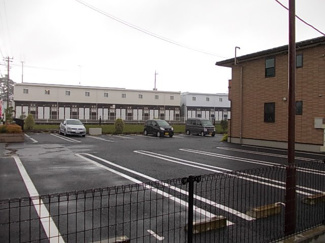 【駐車場】 | ウィング　Ｂ