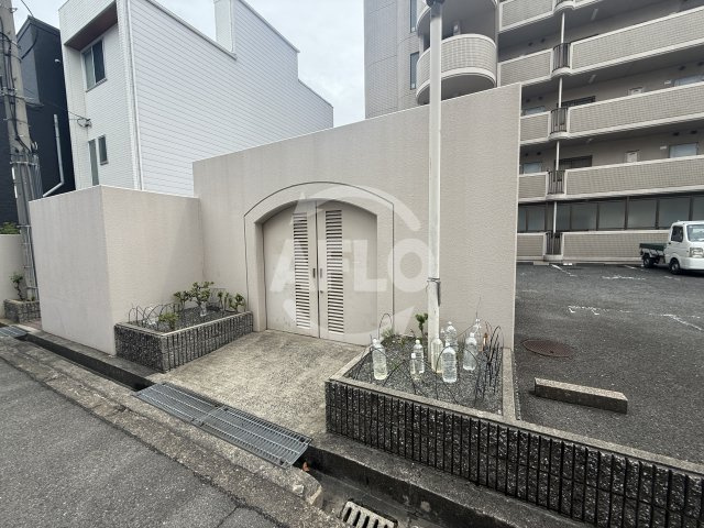 ヴィラシャトーのその他|ヴィラシャトー　敷地内ごみ置き場