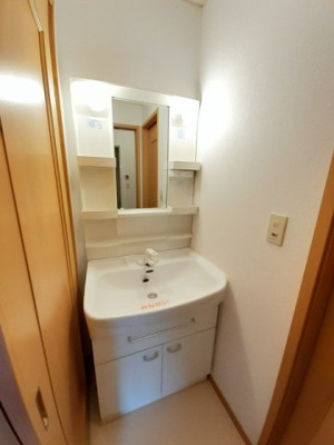 【洗面所】 | セレノ賀来西Ａ