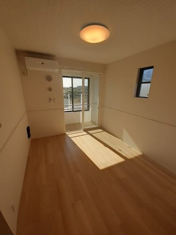 ミニョン　ヴィラ　野寺道Ⅱの居間・リビング|居間です