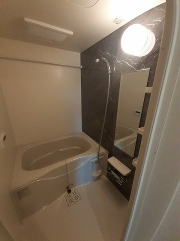 ミニョン　ヴィラ　野寺道Ⅱの浴室|お風呂です