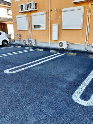 【駐車場】 | シャルム　ドミールＡ