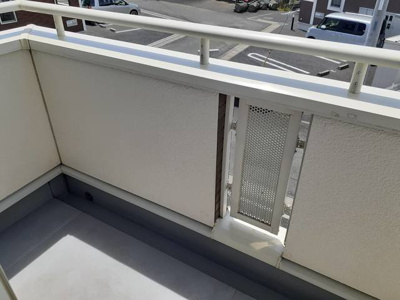 【バルコニー】 | フラット岡芹