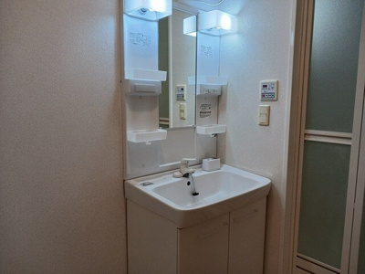 【洗面所】 | ブルーローズＢ