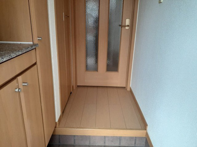 【玄関】 | ブルーローズＢ