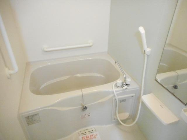 サンメゾン（Ⅰ）の浴室