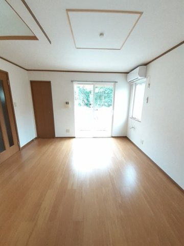 【居間・リビング】 | メゾン・ド・ピネエド