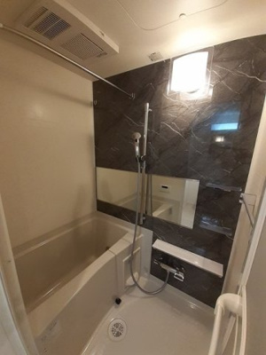 【浴室】 | ロワモンターニュ