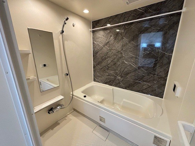 【浴室】 | エトワール　Ａ