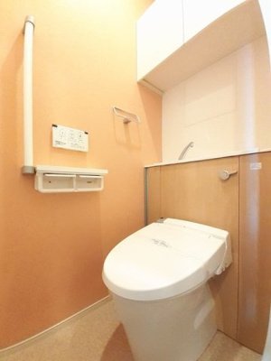 【トイレ】 | ブレイブ・ブロッサム