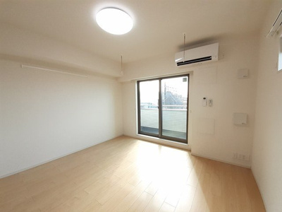 【居間・リビング】 | ブレイブ・ブロッサム