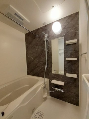 【浴室】 | ブレイブ・ブロッサム