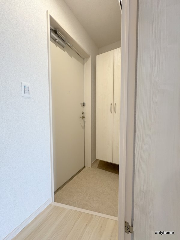 アルカンシェルコート緑橋　仲介手数料無料の玄関