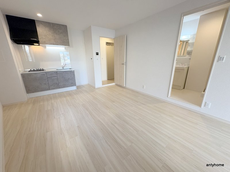 アルカンシェルコート緑橋　仲介手数料無料の洋室