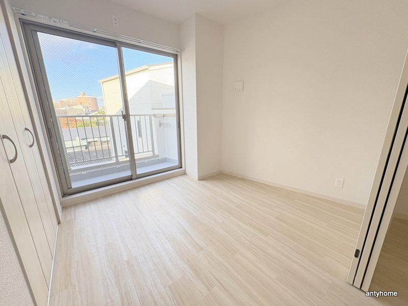 アルカンシェルコート緑橋　仲介手数料無料の寝室